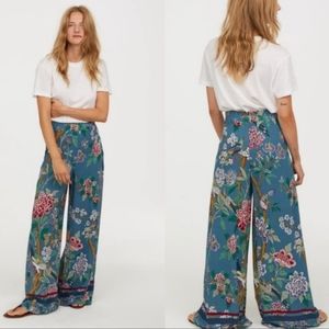 Wide leg print pants